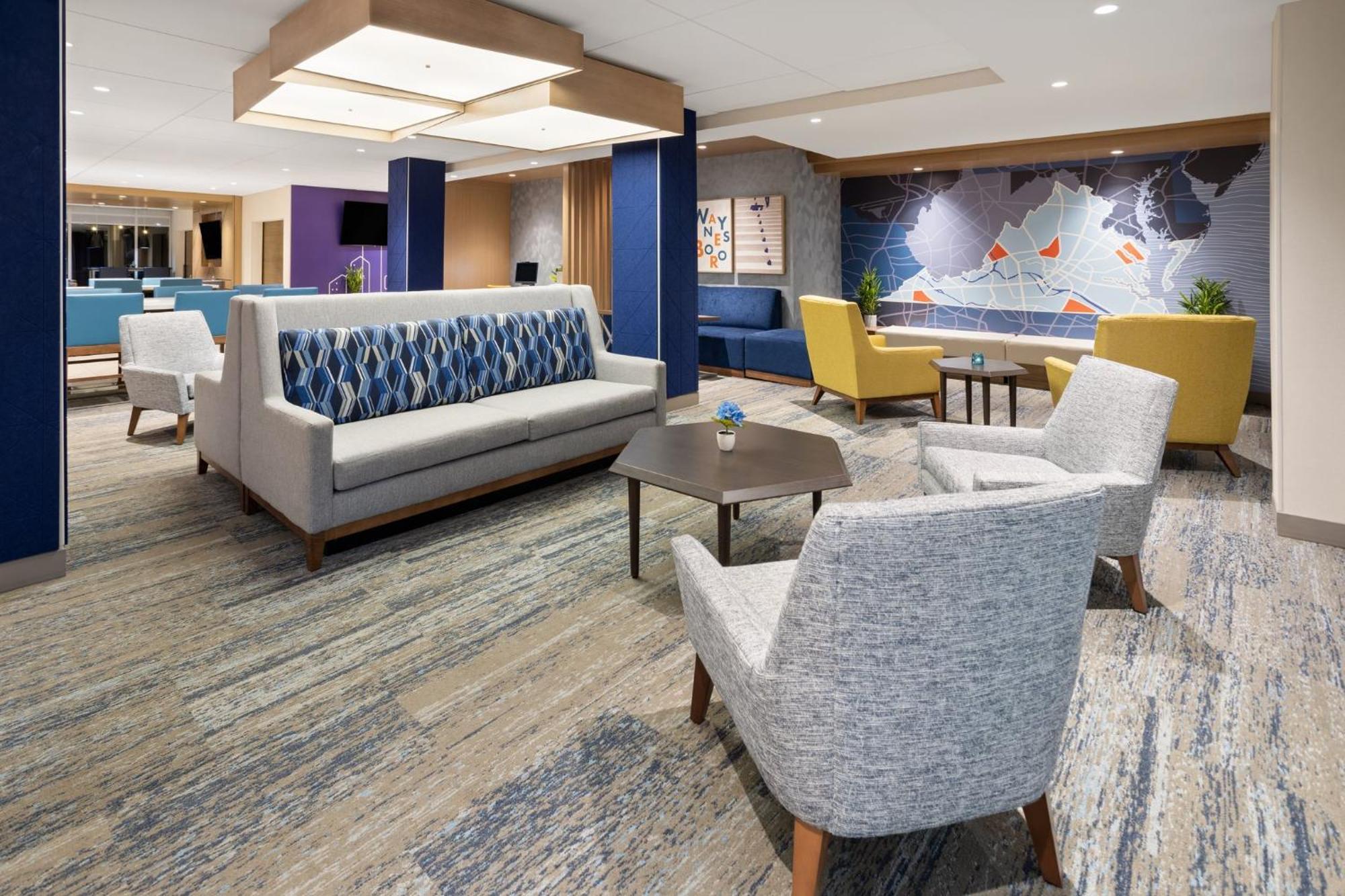 Holiday Inn Express & Suites Waynesboro East Экстерьер фото